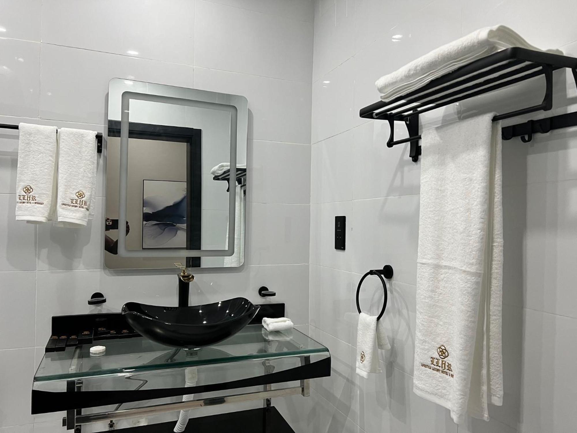 Lifestyle Luxury Hotel And Residence Elwa Екстериор снимка