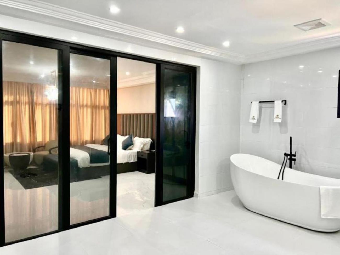 Lifestyle Luxury Hotel And Residence Elwa Екстериор снимка